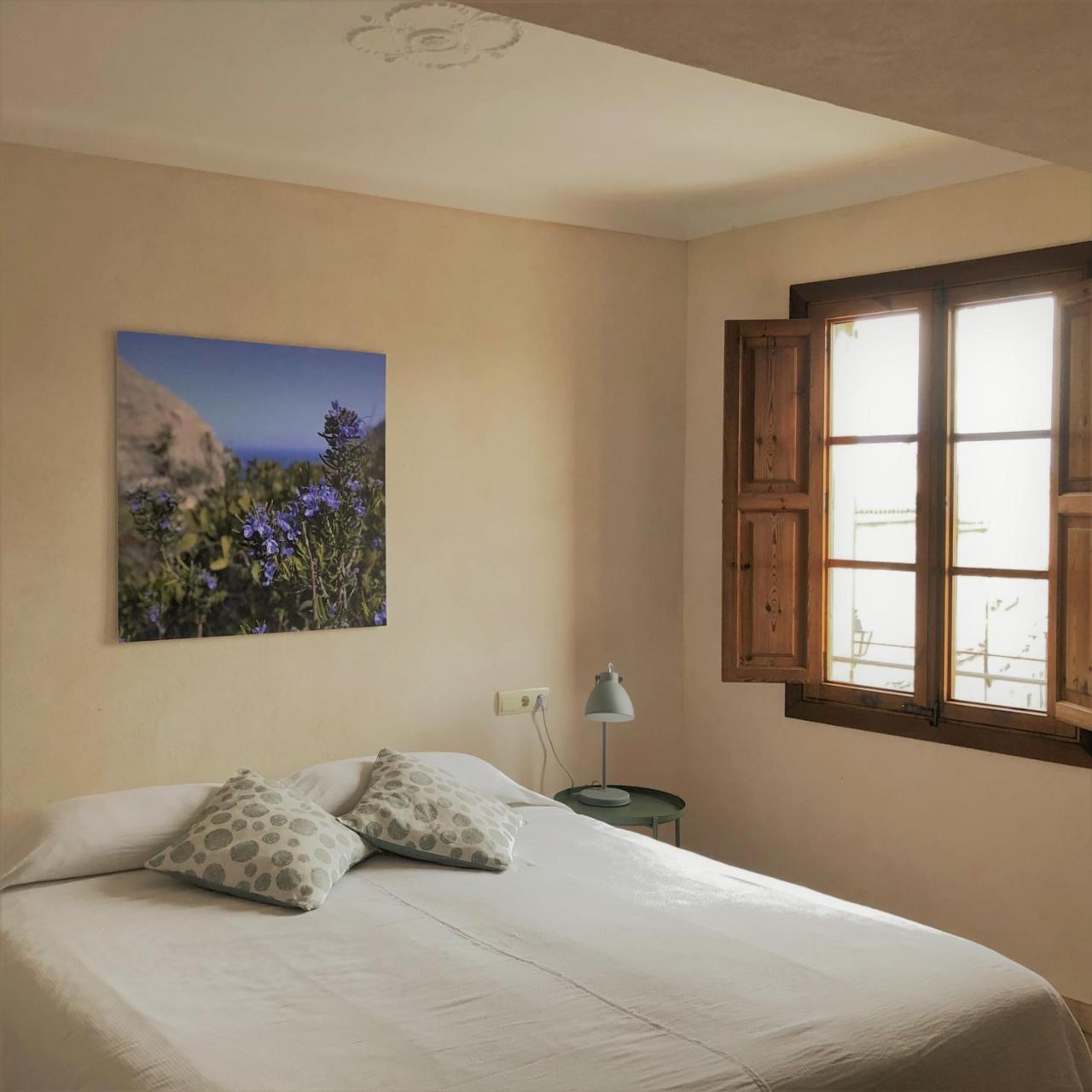 Vista De La Vila - Turismo De Interior. Llubi Luaran gambar